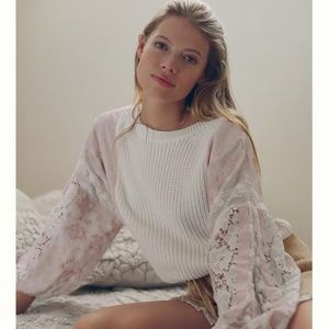 Anthropologie - Pilcro • Martine Peasant-Sleeve Sweater